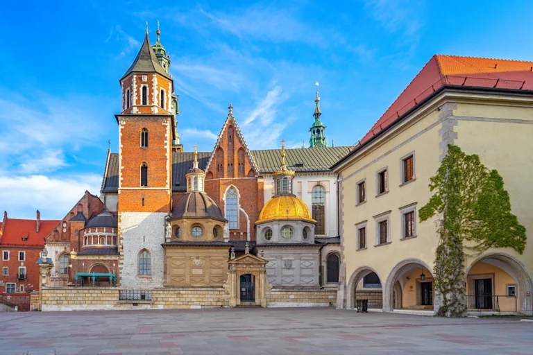21 sierpnia w historii Polski: dlaczego ta data wciąż kształtuje naszą tożsamo