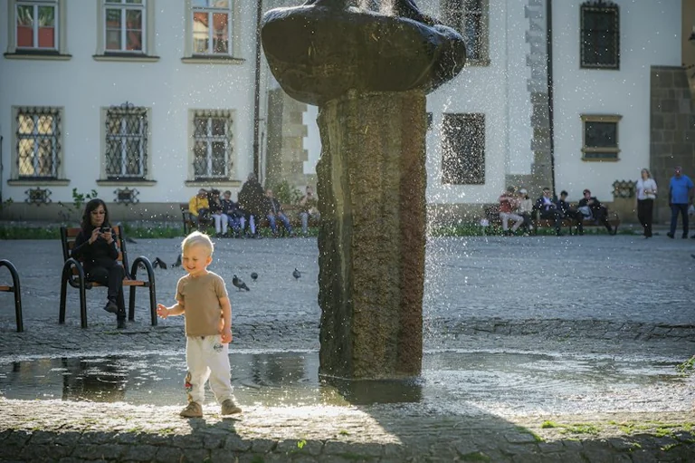 Rodzinny weekend w Krakowie do 100 zł: plan na słońce i deszcz